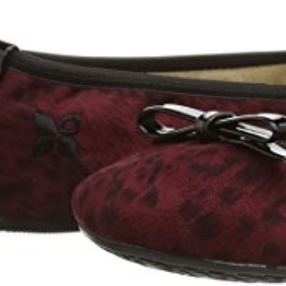 Butterfly Twists Tara Berry Brushstroke Ballerinas - Picture 6 of 7